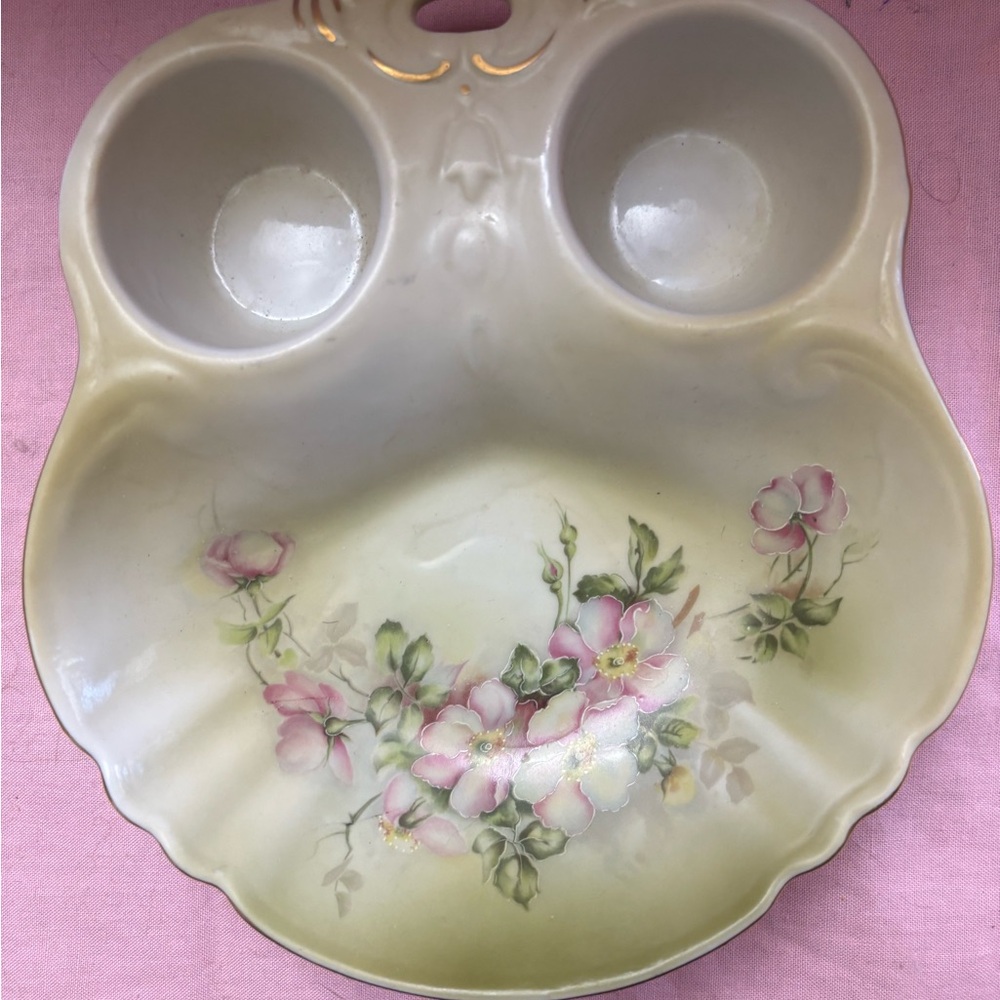 Vintage Hand-painted Nippon berry bowl.